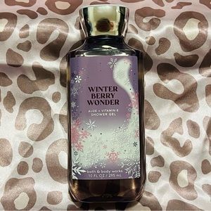 Bath & Body Works Shower Gel Winter Berry Wonder